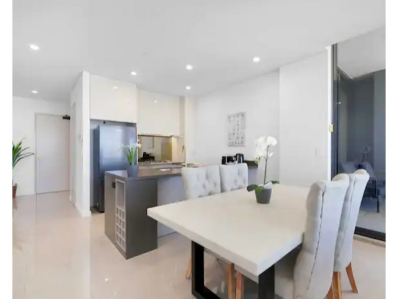 7201/88 THE ESPLANADE, Surfers Paradise QLD 4217