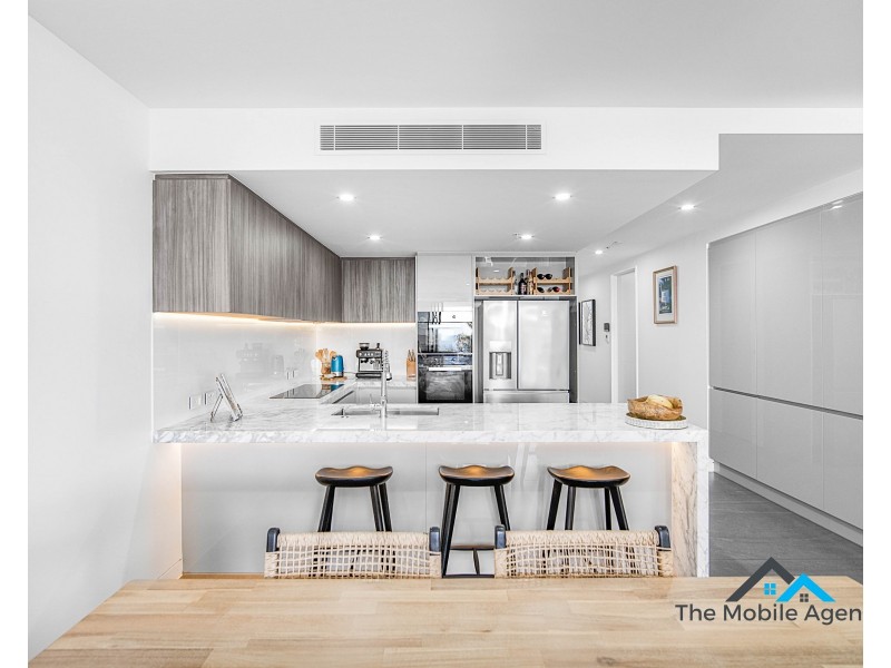 4/116 THE ESPLANADE, Surfers Paradise QLD 4217