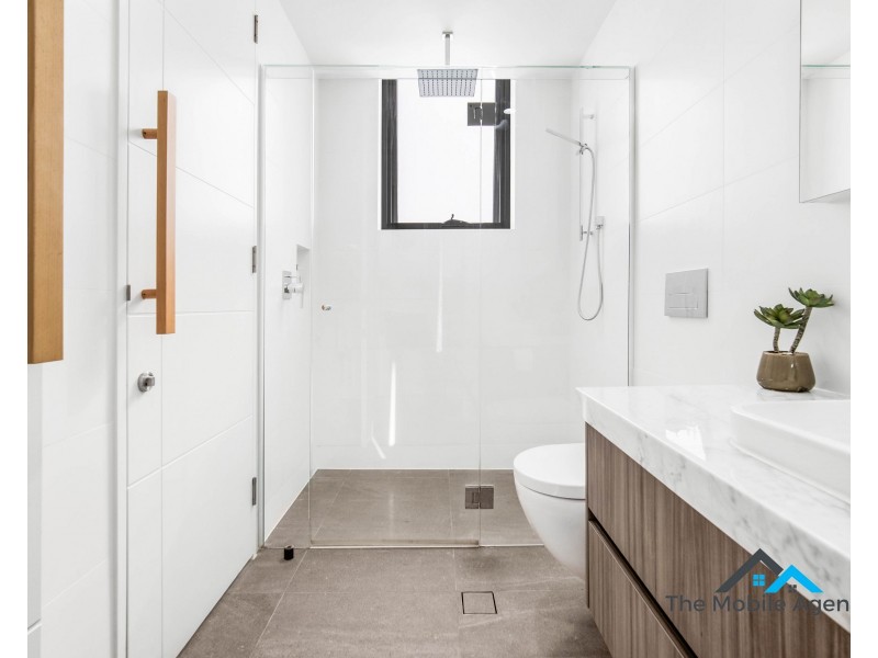 4/116 THE ESPLANADE, Surfers Paradise QLD 4217