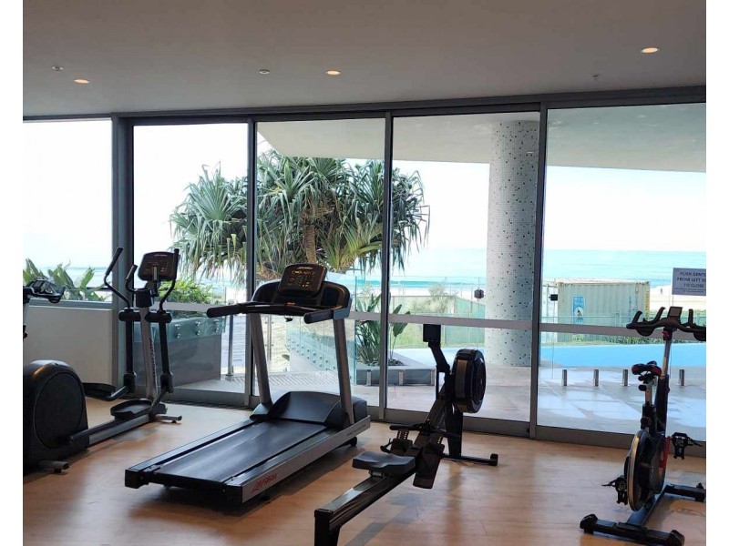 304/3 Northcliffe Terrace, Surfers Paradise QLD 4217