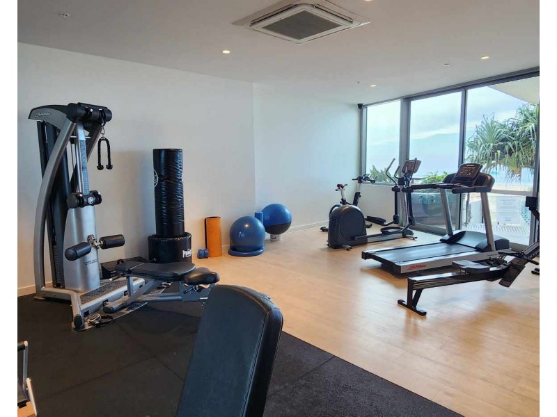 304/3 Northcliffe Terrace, Surfers Paradise QLD 4217