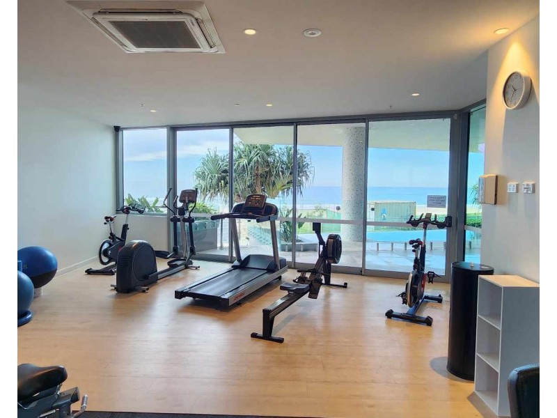 304/3 Northcliffe Terrace, Surfers Paradise QLD 4217