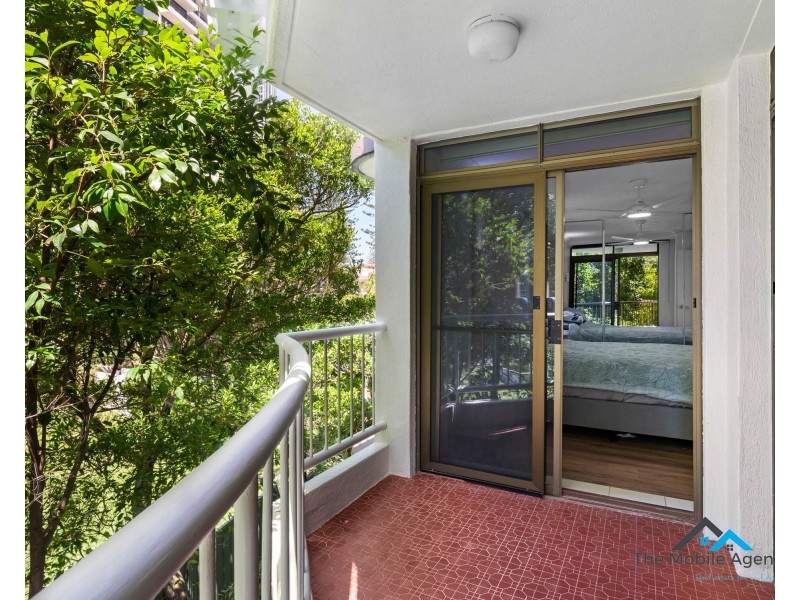 19/24 HAMILTON AVENUE, Surfers Paradise QLD 4217