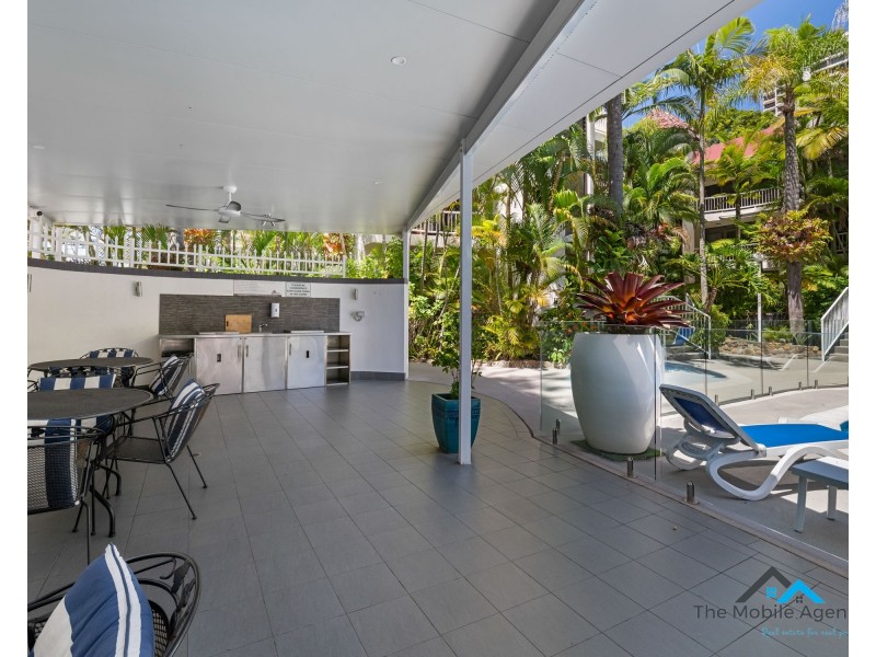 19/24 HAMILTON AVENUE, Surfers Paradise QLD 4217