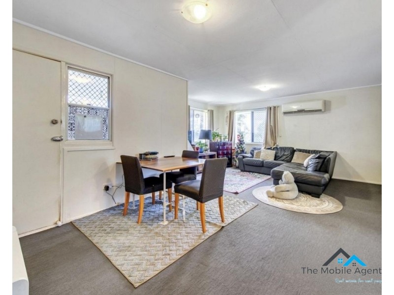 4 CRAMP STREET, Goodna QLD 4300
