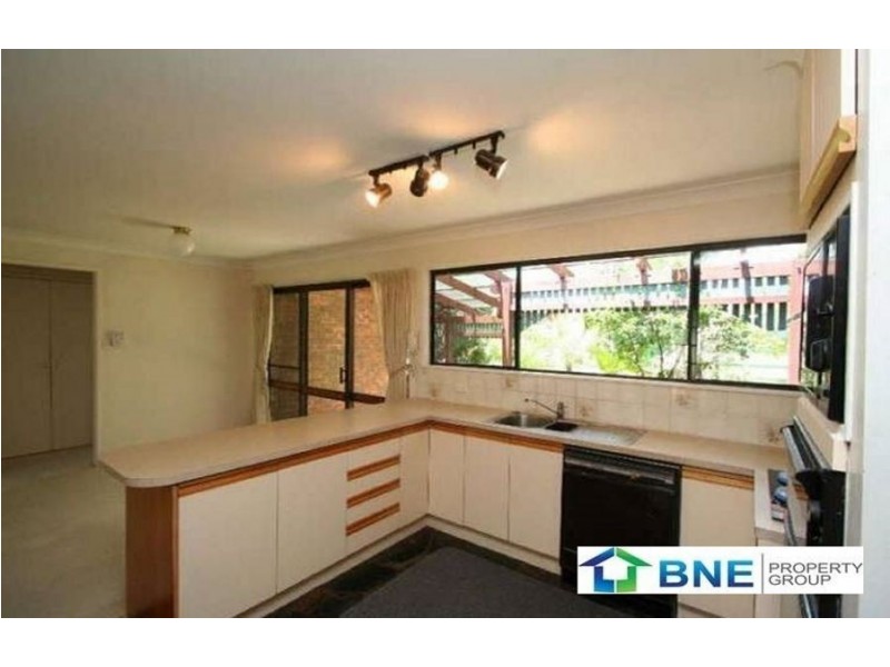 72 Dundee Road, North Maclean QLD 4280