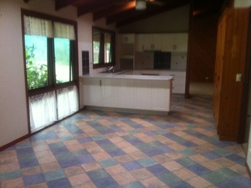 296-301 Goodna Rd, Greenbank QLD 4124