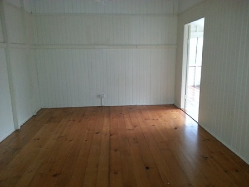 160. Dennis Rd, Springwood QLD 4127