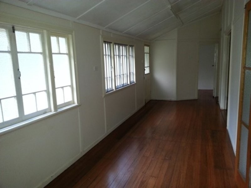 160. Dennis Rd, Springwood QLD 4127