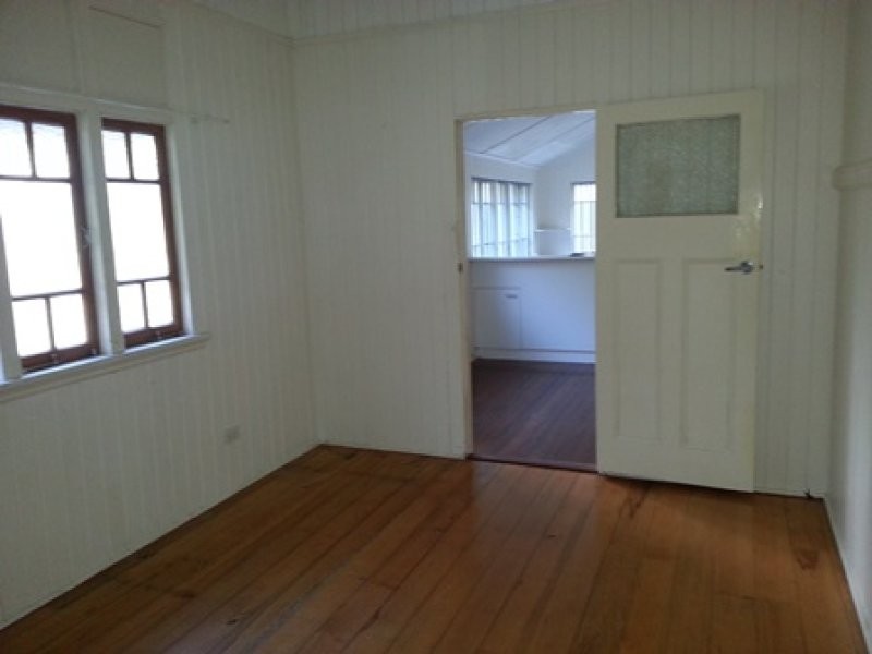 160. Dennis Rd, Springwood QLD 4127