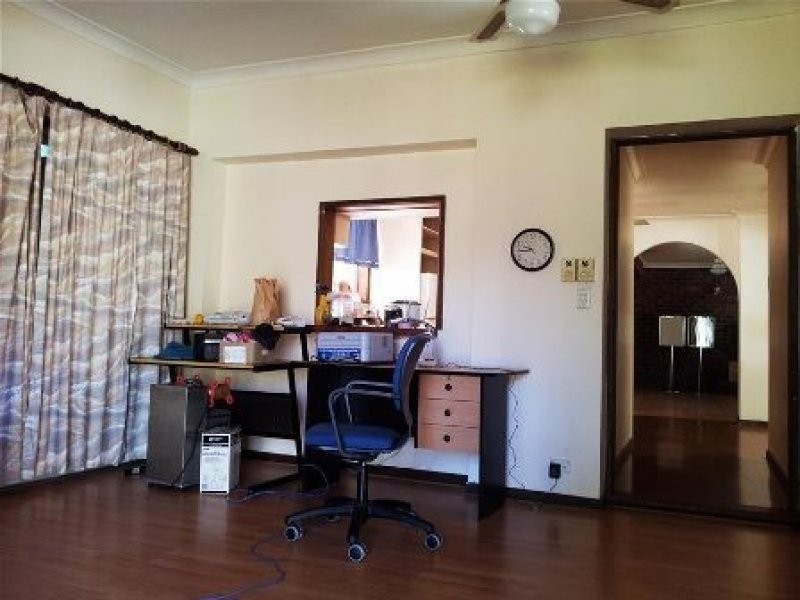 19 Green Road, Park Ridge QLD 4125