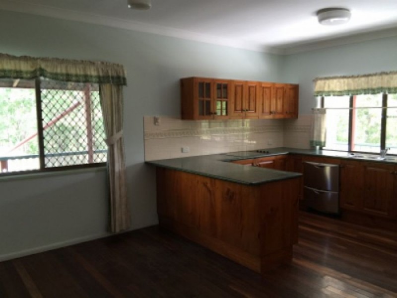 2 Paterson Road, Yatala QLD 4207
