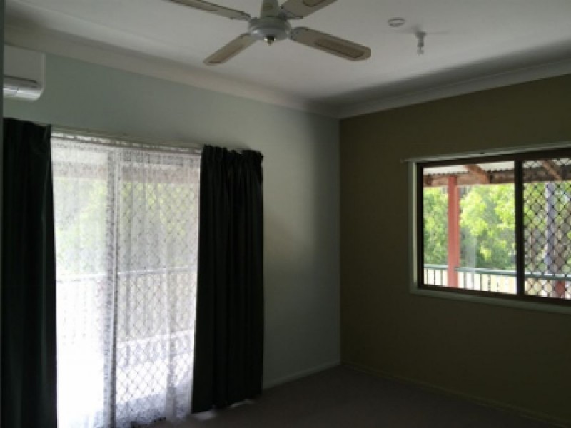 2 Paterson Road, Yatala QLD 4207