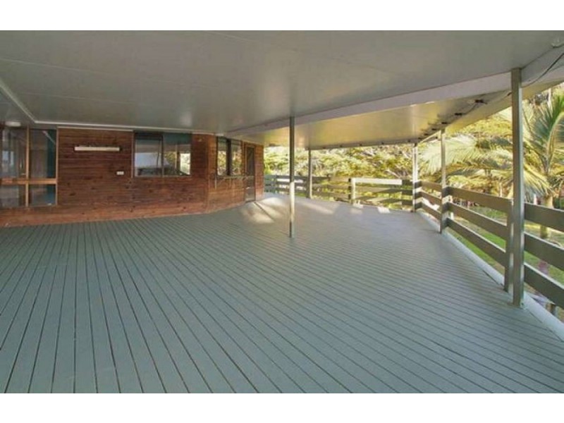 15 Loffs Rd, Loganholme QLD 4129