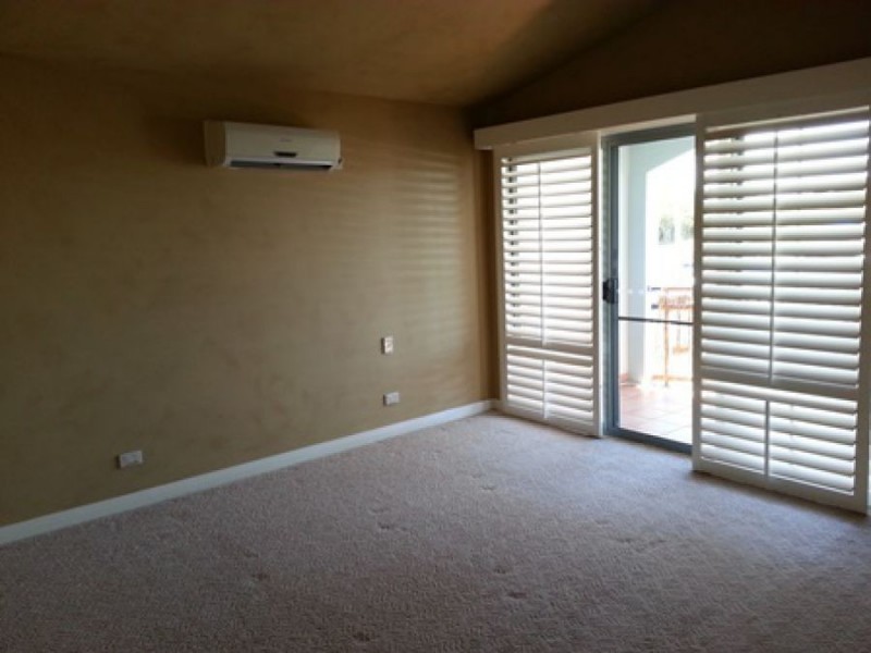 58 John Lund Drive, Hope Island QLD 4212