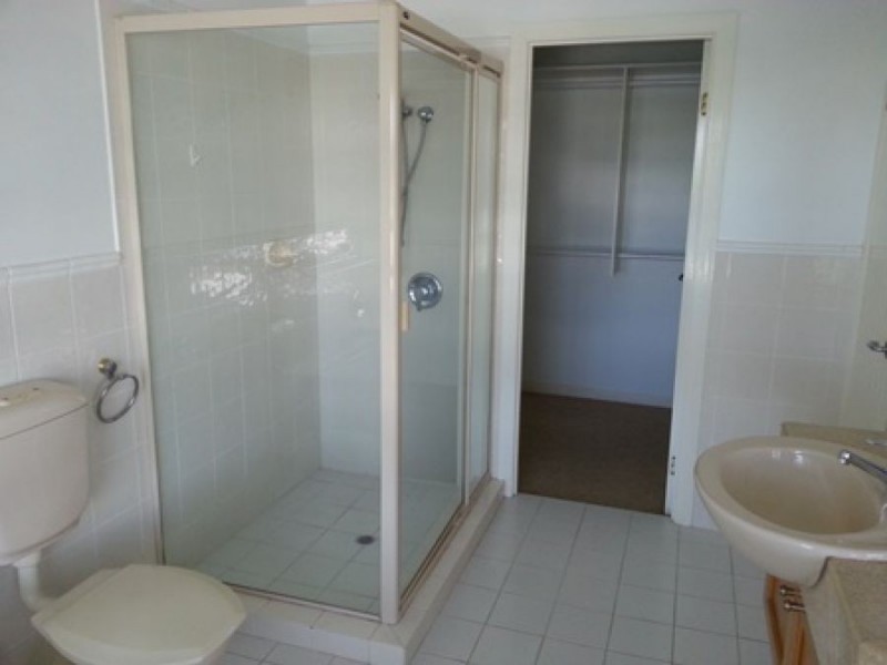 58 John Lund Drive, Hope Island QLD 4212