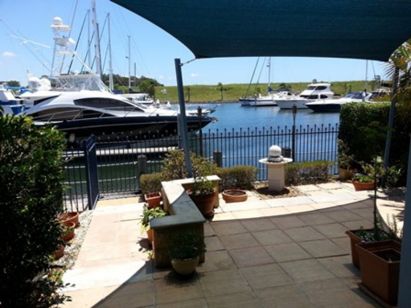 58 John Lund Drive, Hope Island QLD 4212