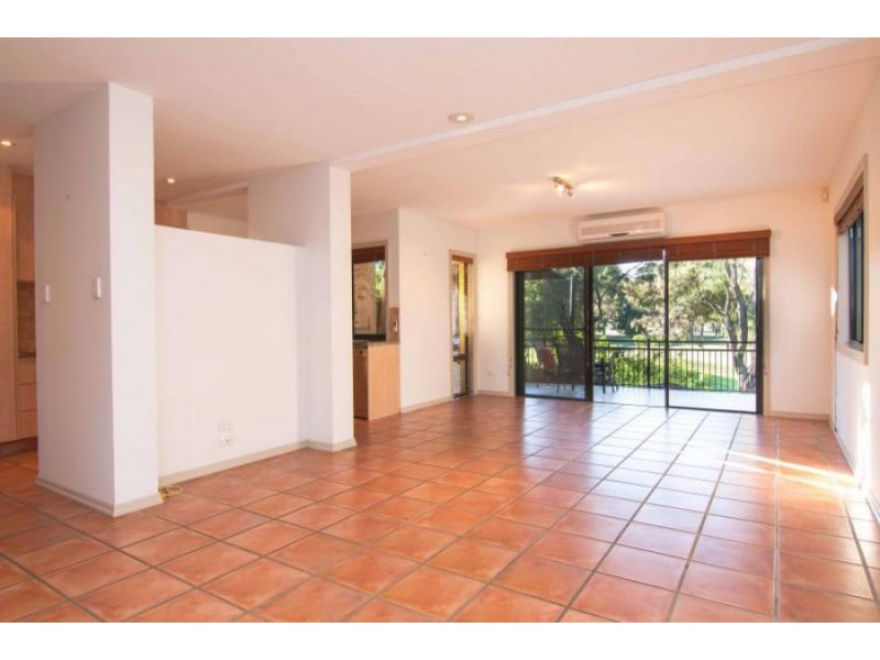 42 Shinnecock Cl, Hope Island QLD 4212