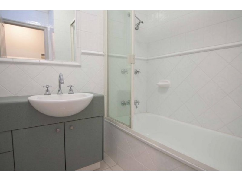 42 Shinnecock Cl, Hope Island QLD 4212