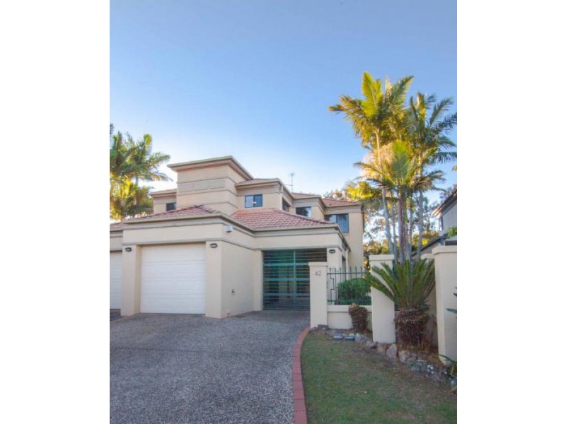42 Shinnecock Cl, Hope Island QLD 4212
