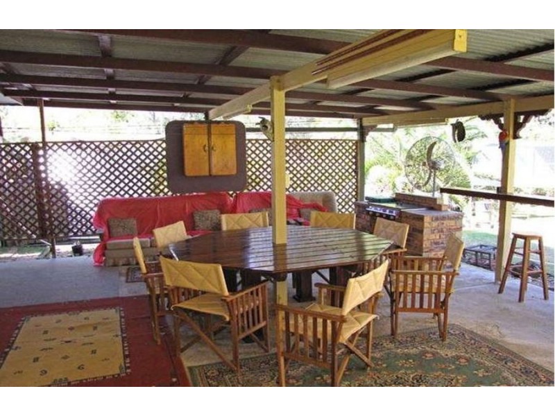 171 Lance Rd, North Maclean QLD 4280