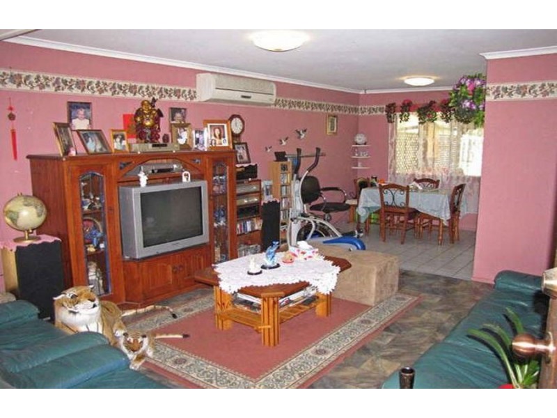 171 Lance Rd, North Maclean QLD 4280