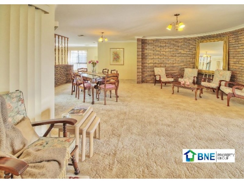 12 Karen Ct, Runcorn QLD 4113