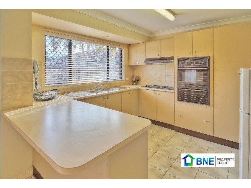 12 Karen Ct, Runcorn QLD 4113