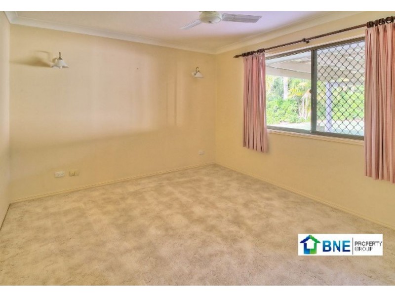 12 Karen Ct, Runcorn QLD 4113