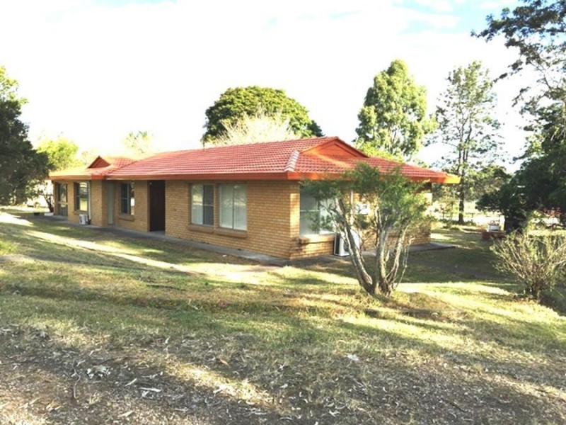 42 Beryl Pde, North Maclean QLD 4280