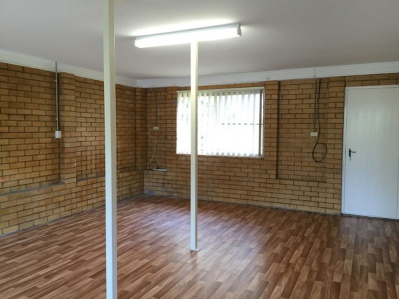 42 Beryl Pde, North Maclean QLD 4280