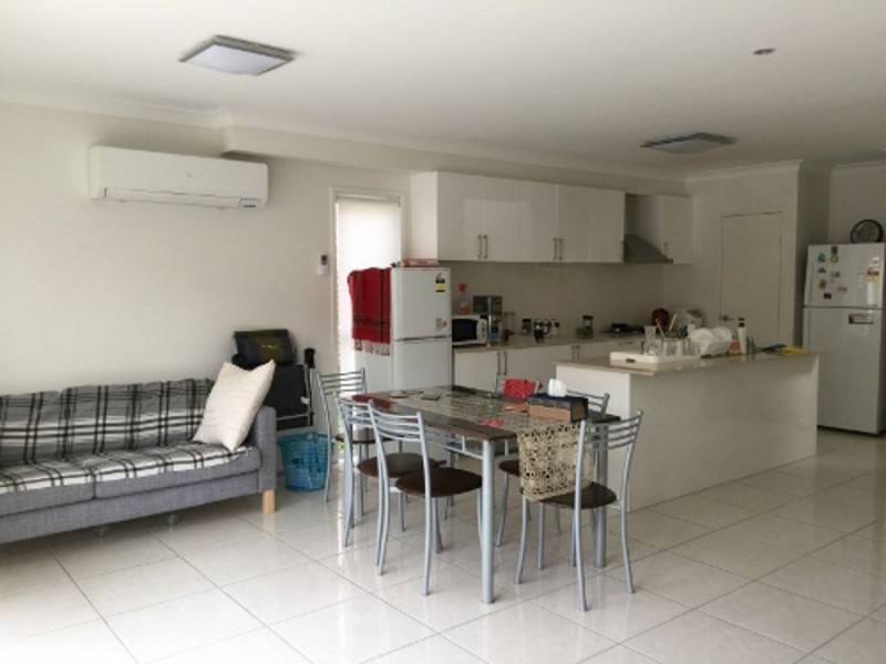 4/11 Fermont Rd, Underwood QLD 4119