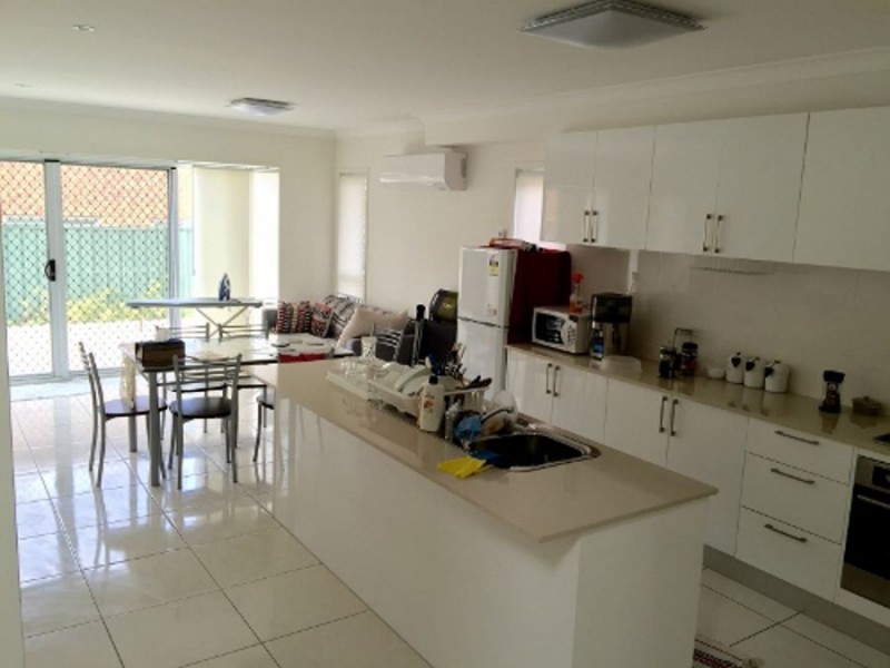 4/11 Fermont Rd, Underwood QLD 4119