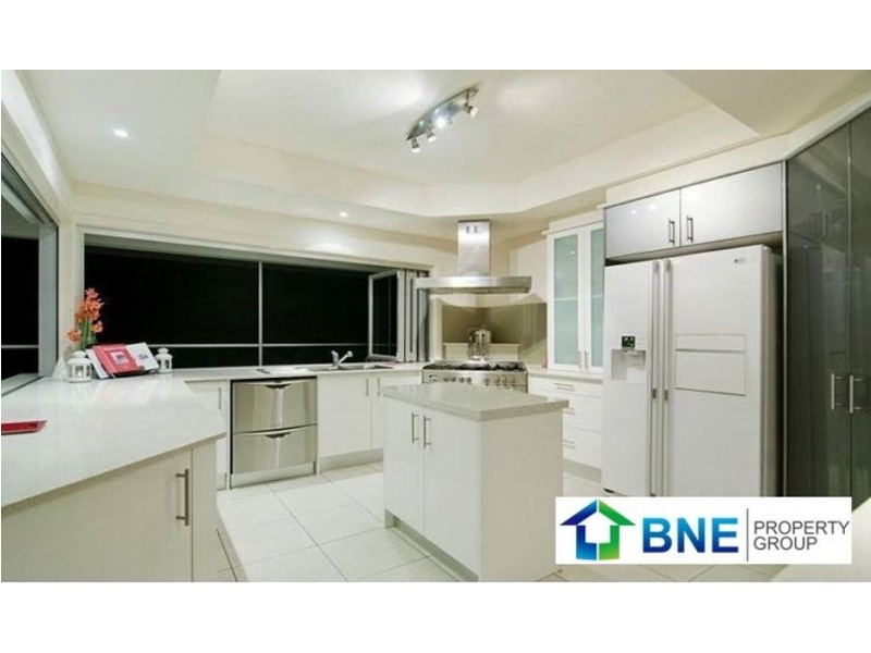 21 Buccaneer Way, Coomera Waters QLD 4209