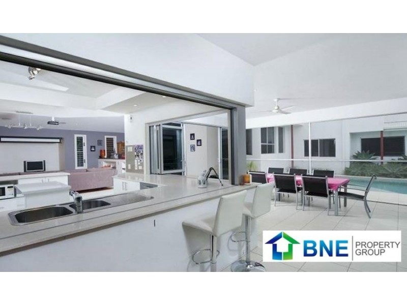 21 Buccaneer Way, Coomera Waters QLD 4209