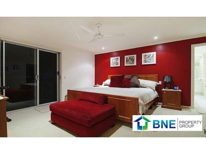 21 Buccaneer Way, Coomera Waters QLD 4209