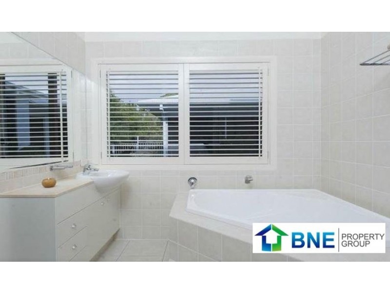 21 Buccaneer Way, Coomera Waters QLD 4209