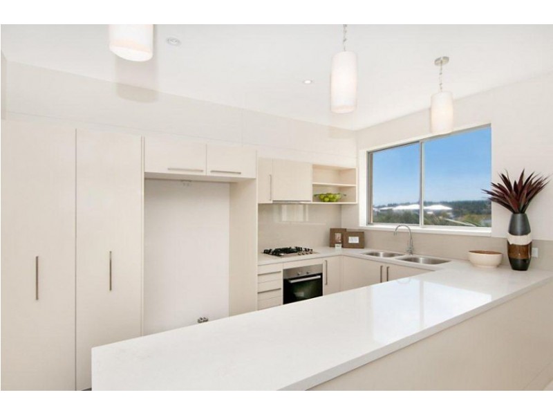 522 3 Pendraat Pde, Hope Island QLD 4212