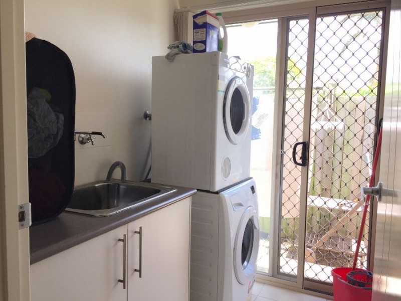 18 Carramar Street, Loganlea QLD 4131