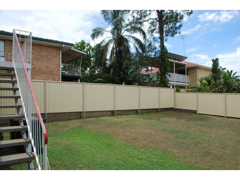 9 Carnoustie St, Macgregor QLD 4109