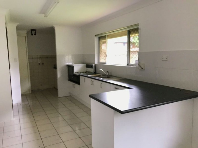 27 WhiteyStreet, Woodridge QLD 4114