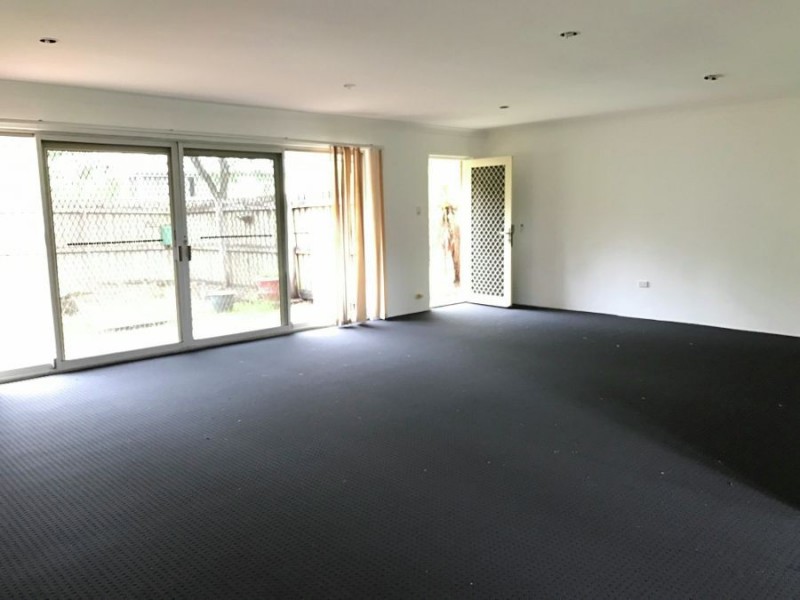 27 WhiteyStreet, Woodridge QLD 4114