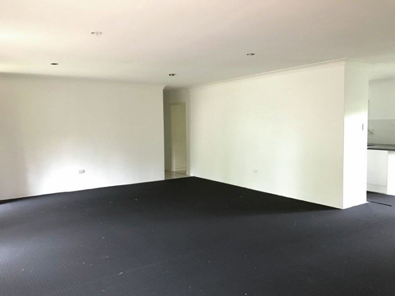 27 WhiteyStreet, Woodridge QLD 4114