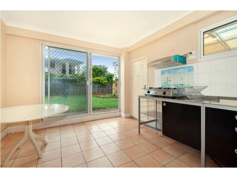 1 Alan Crs, Eight Mile Plains QLD 4113