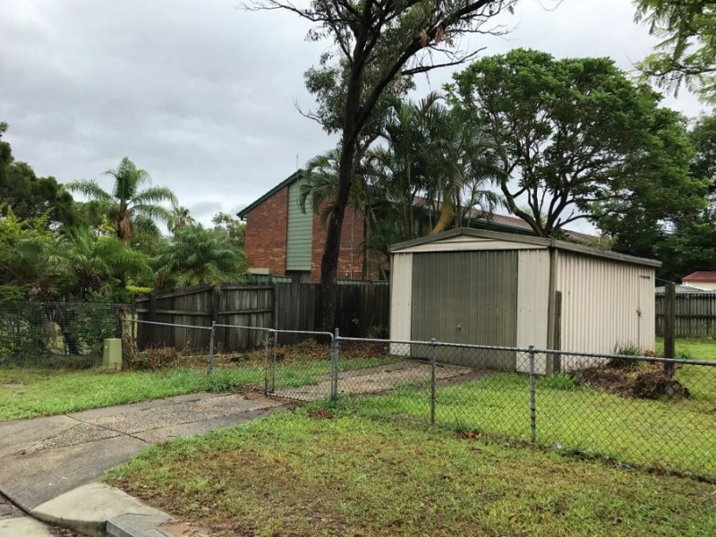 27 Whitey St, Woodridge QLD 4114