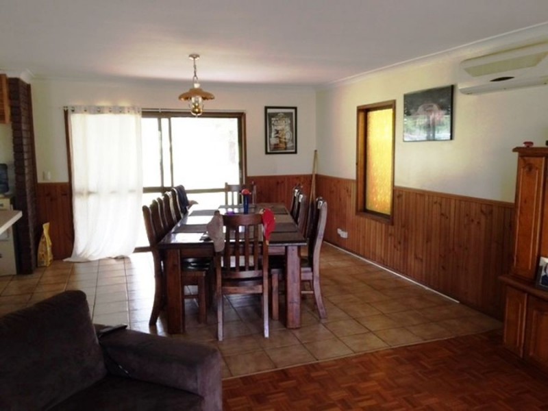 730. Caboolture River Rd, Upper Caboolture QLD 4510