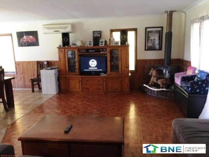 730 Caboolture River Rd, Upper Caboolture QLD 4510