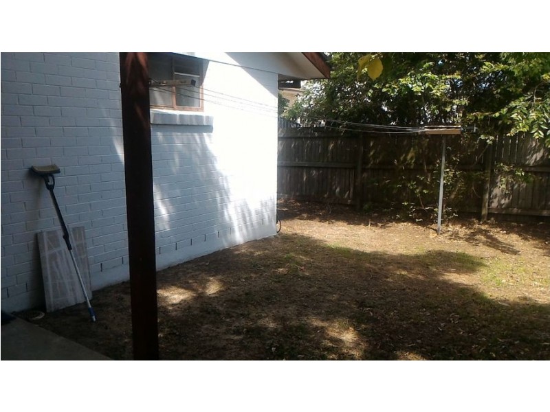 14 Cinderella Drive, Springwood QLD 4127