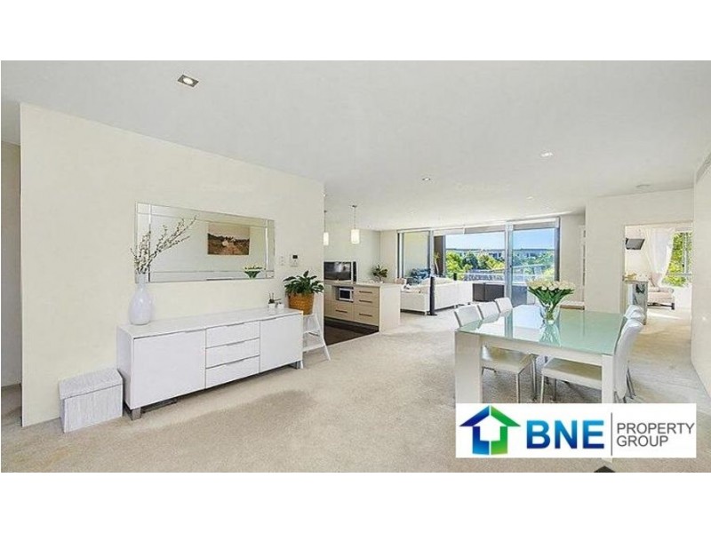 3 Pendraat Pde, Hope Island QLD 4212