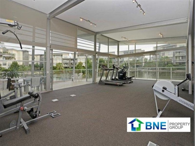 3 Pendraat Pde, Hope Island QLD 4212